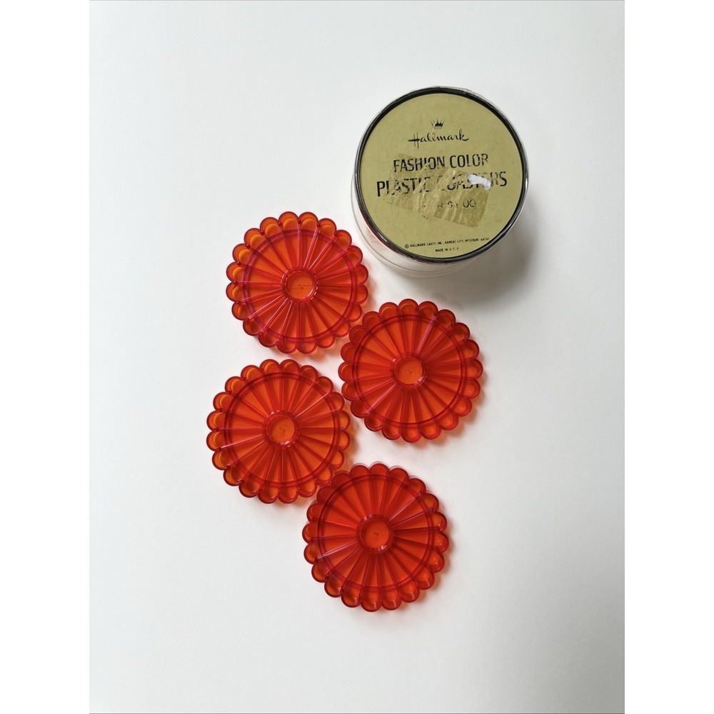 True Vtg Red-Orange Plastic "Crystal" Coasters Flower Power Set of 4 Hallmark